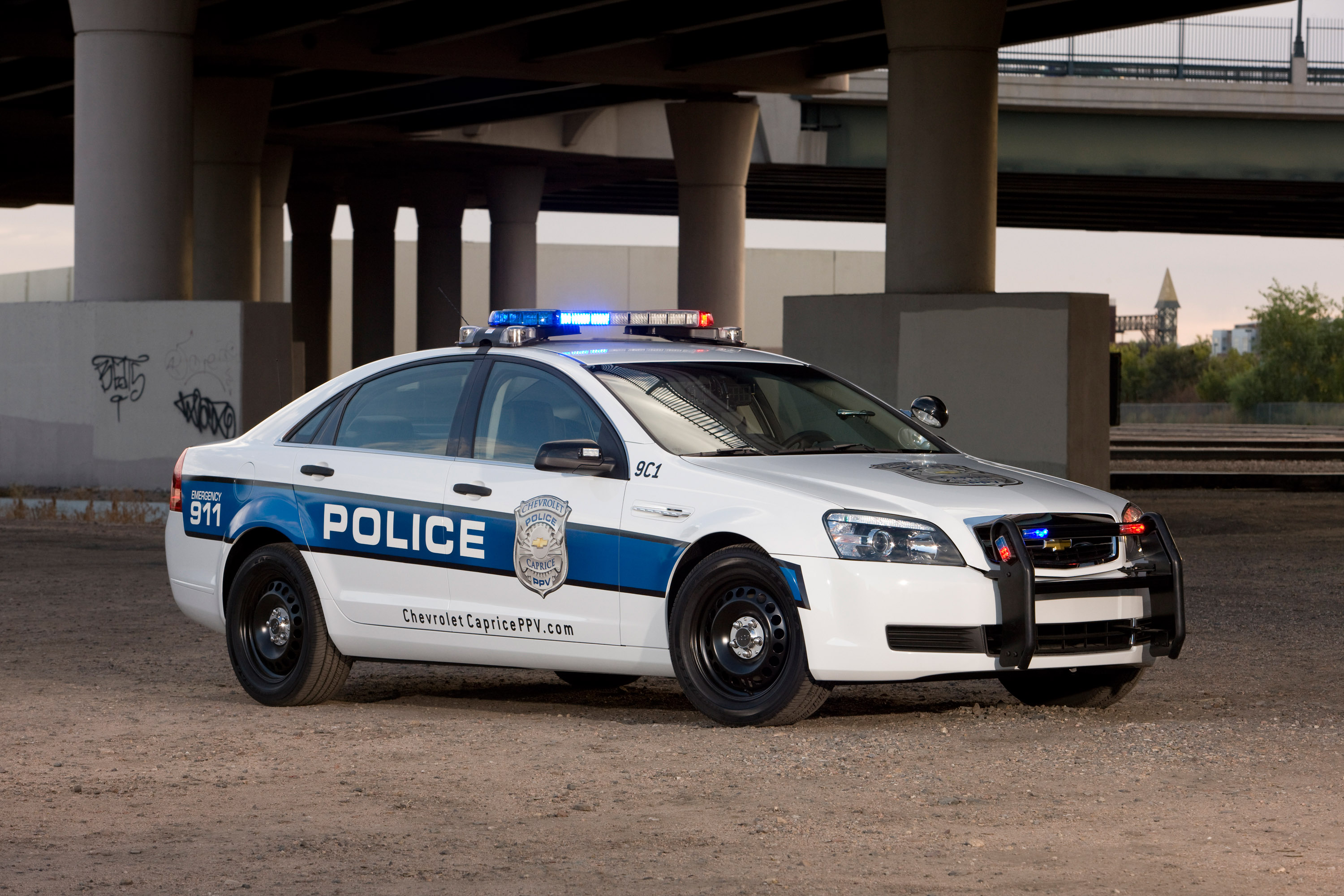 Машина милиционера. Chevrolet Caprice Police. Chevrolet Caprice 2006 Police. Chevrolet Caprice Police Patrol vehicle. Chevrolet Caprice Police 2010.